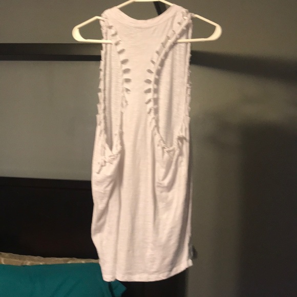 Tank - Picture 2 of 3